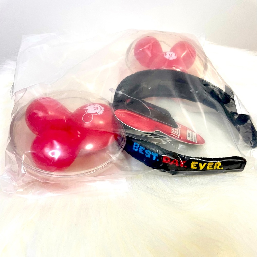 NEW Disney Mickey Mouse Balloon Light Up Christmas Ears - Picture 2 of 8